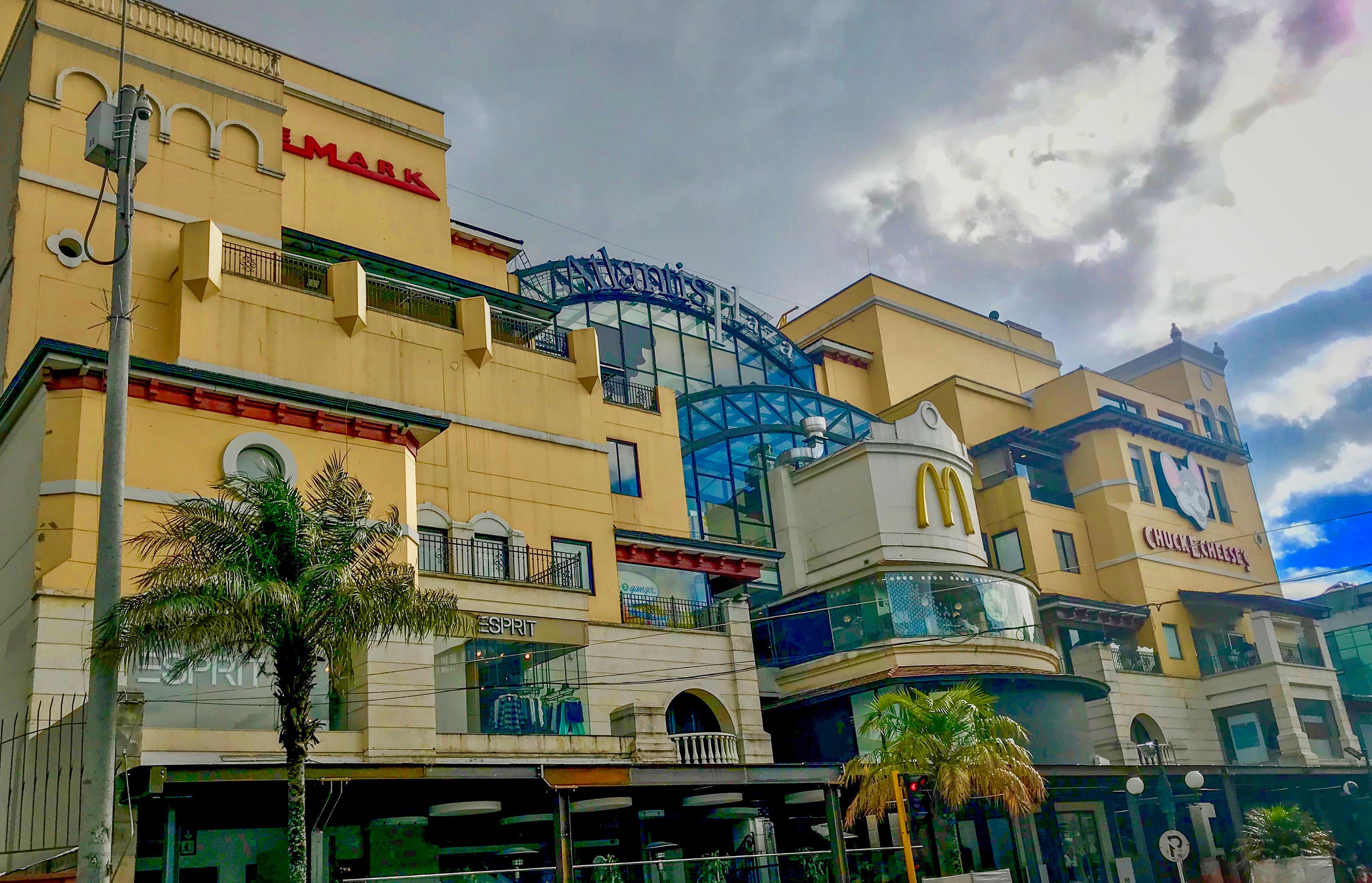 Atlantis Plaza Shopping Mall